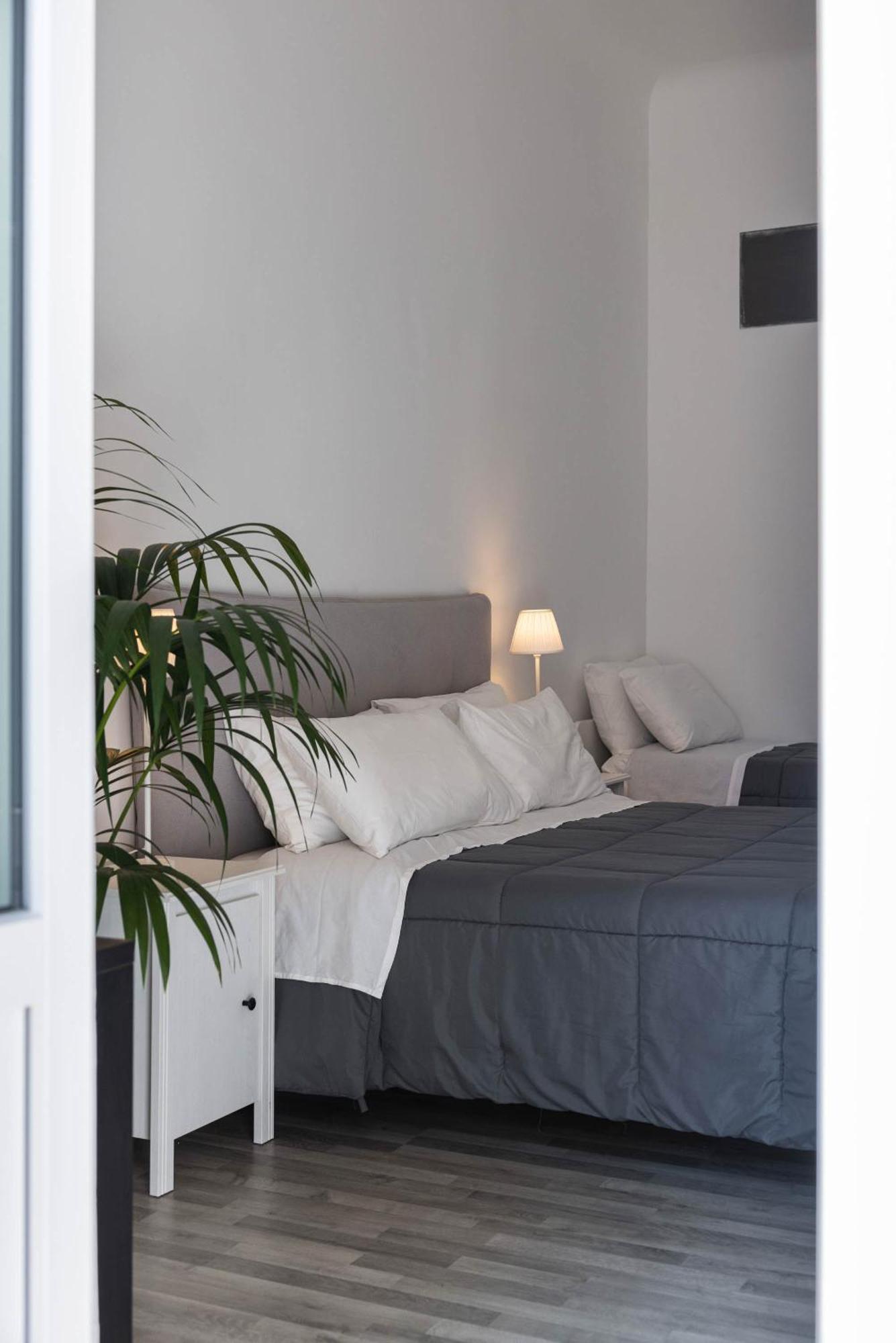Sun House * Bari